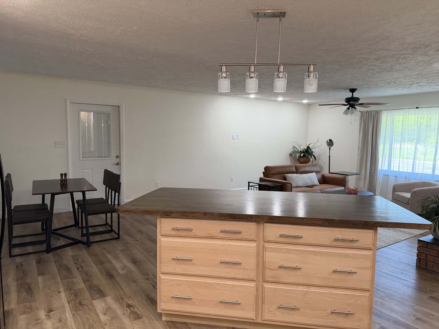 1612 Shomaker Drive Property Photo 11