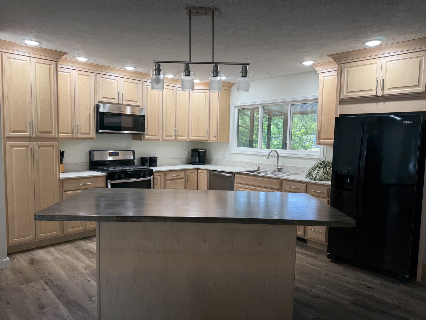 1612 Shomaker Drive Property Photo 12