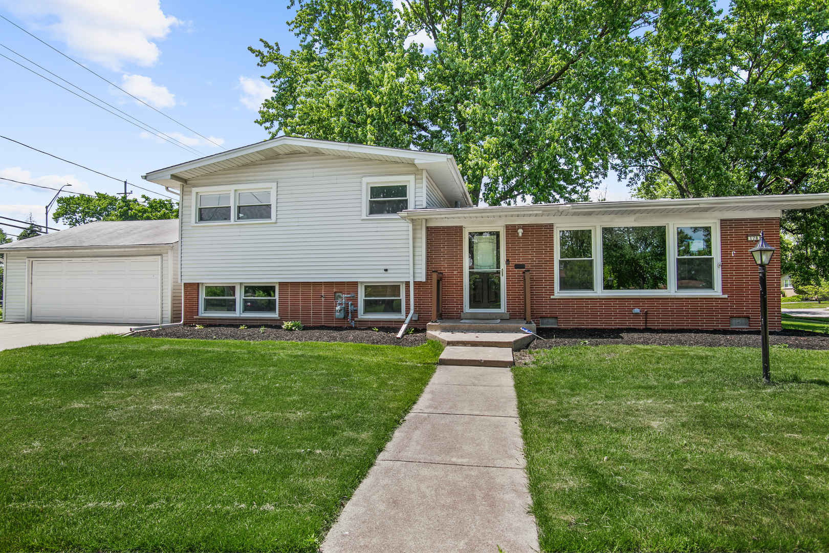 178 W Normandy Drive Property Photo 1