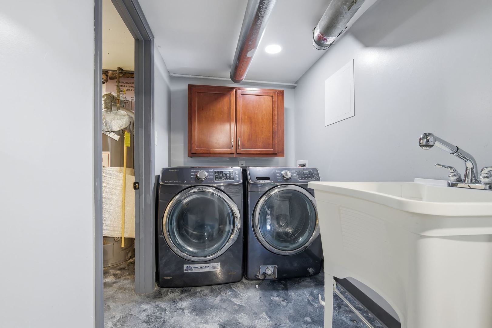 223 E Michigan Avenue Property Photo 44
