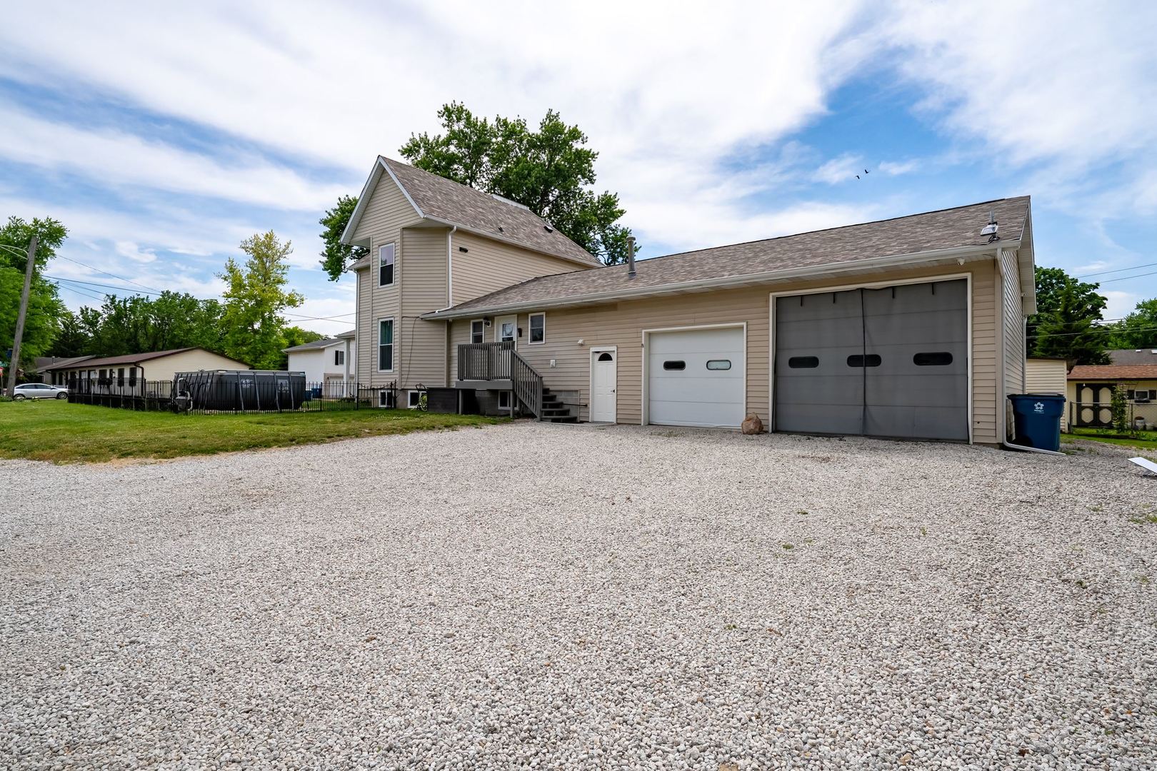223 E Michigan Avenue Property Photo 55
