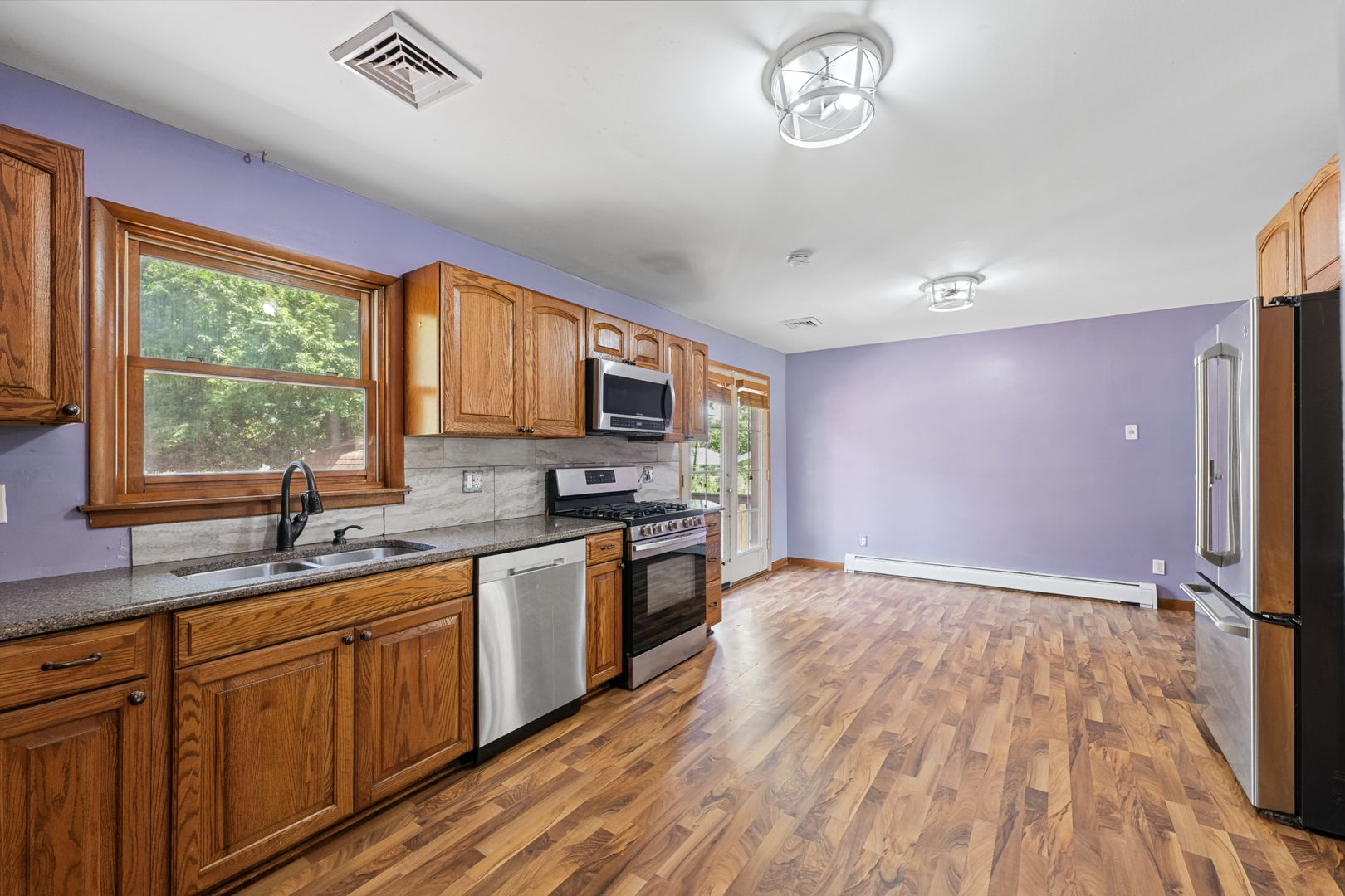 2308 Slayback Street Property Photo 18