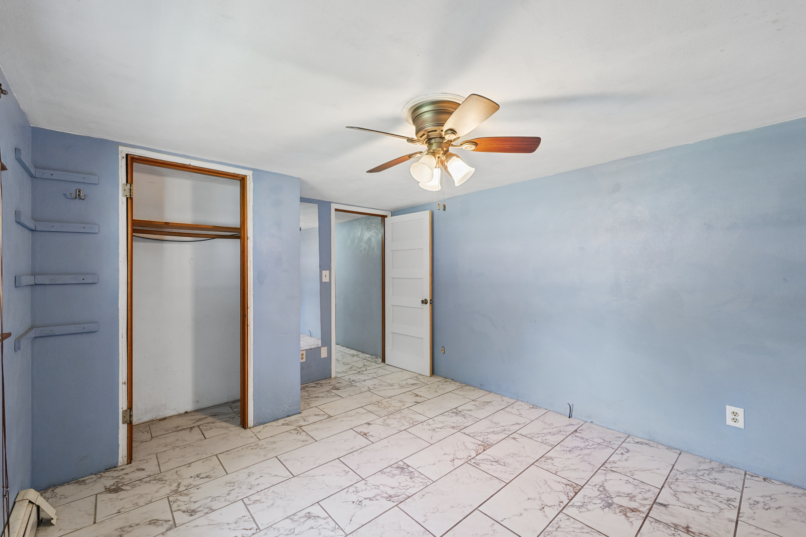 2308 Slayback Street Property Photo 22