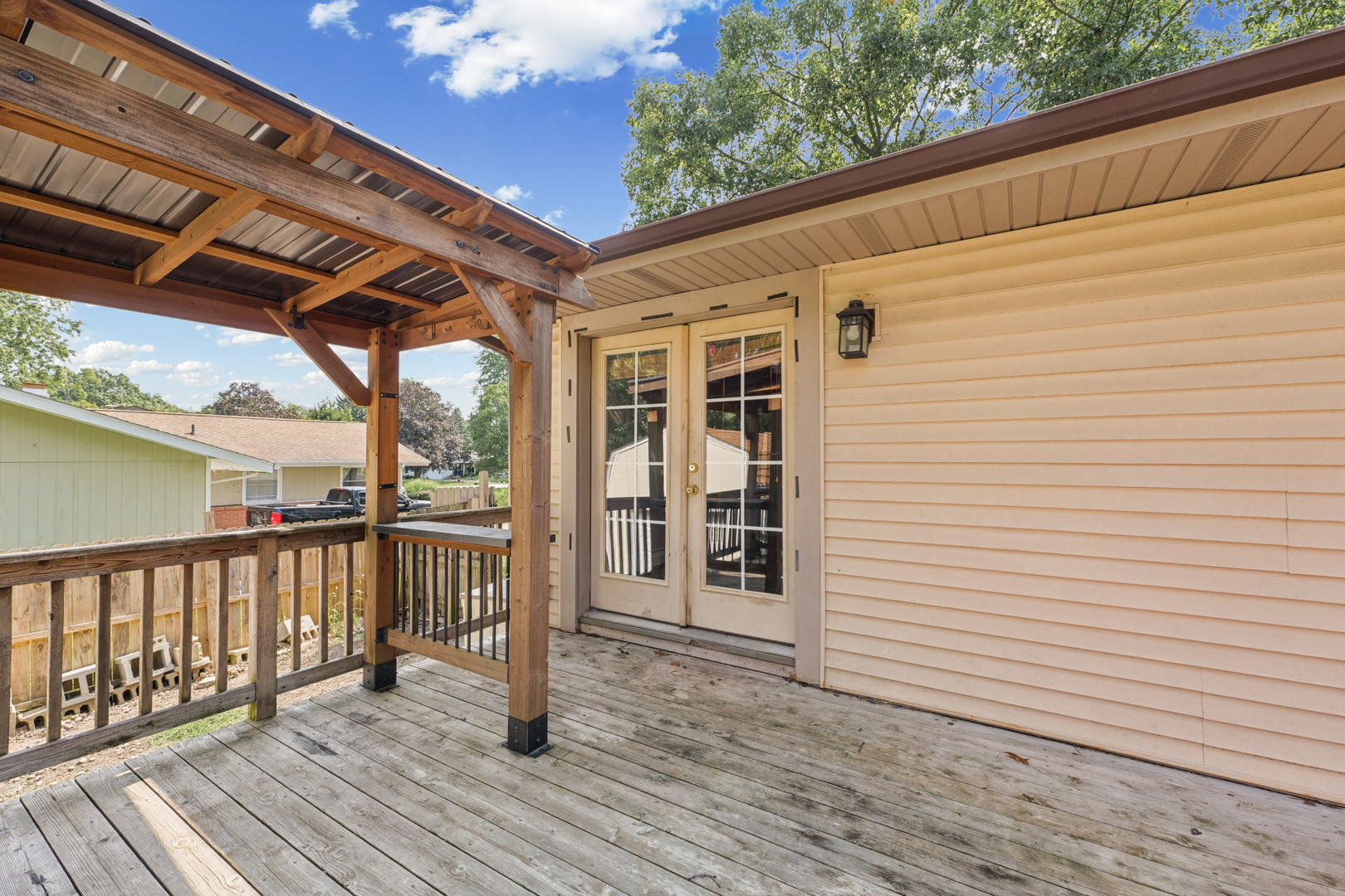 2308 Slayback Street Property Photo 48