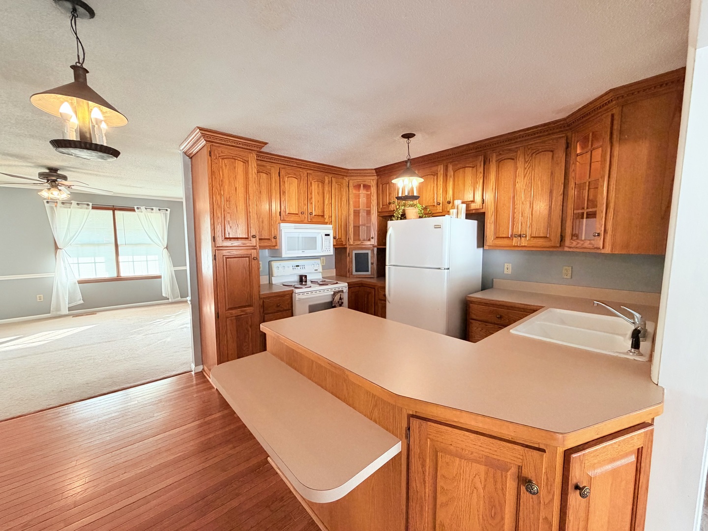 1200 Academy Street Property Photo 14
