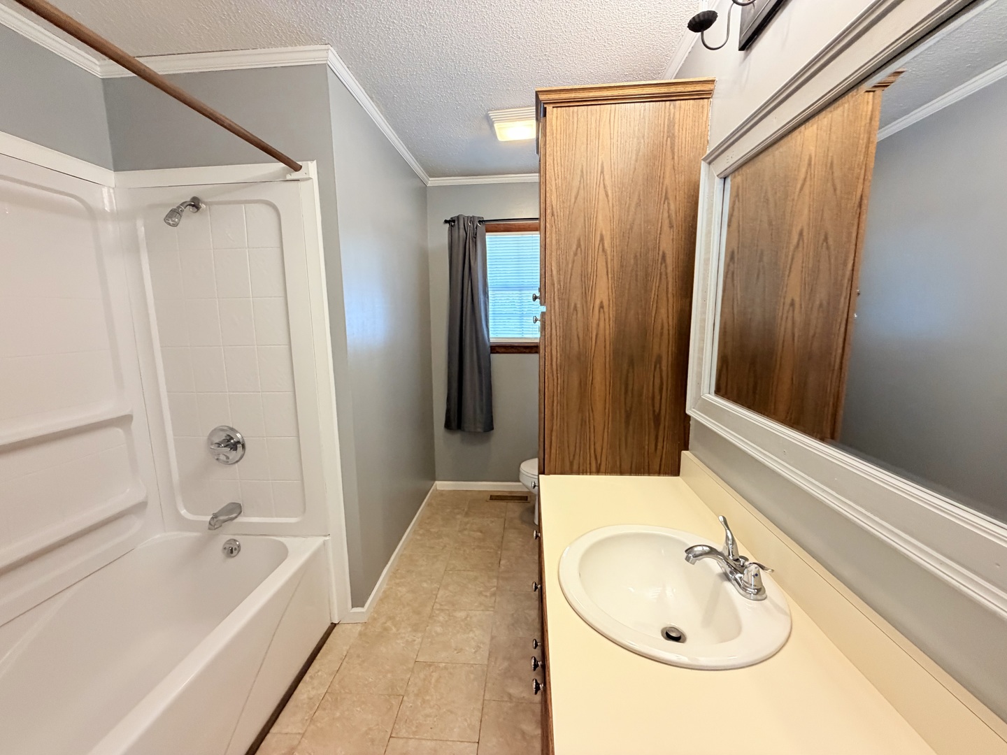 1200 Academy Street Property Photo 19