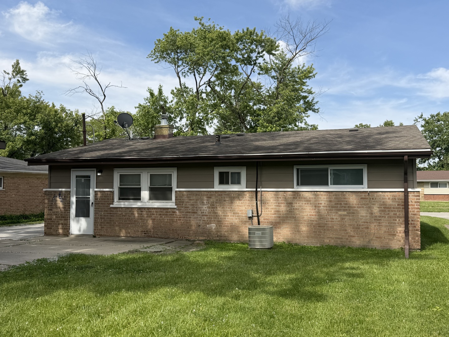 1495 Freeland Avenue Property Photo 11