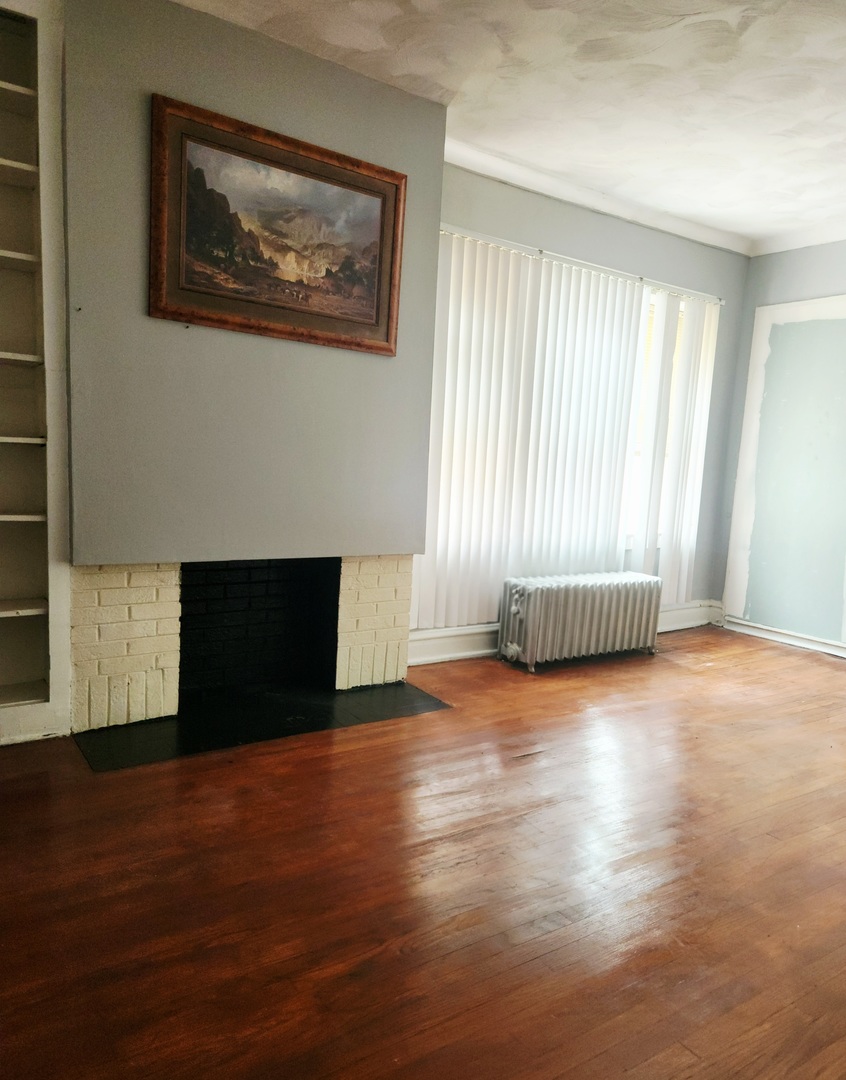 8017 S Maryland Avenue Property Photo 15