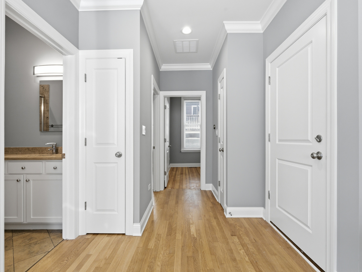 12664568 Property Photo 32