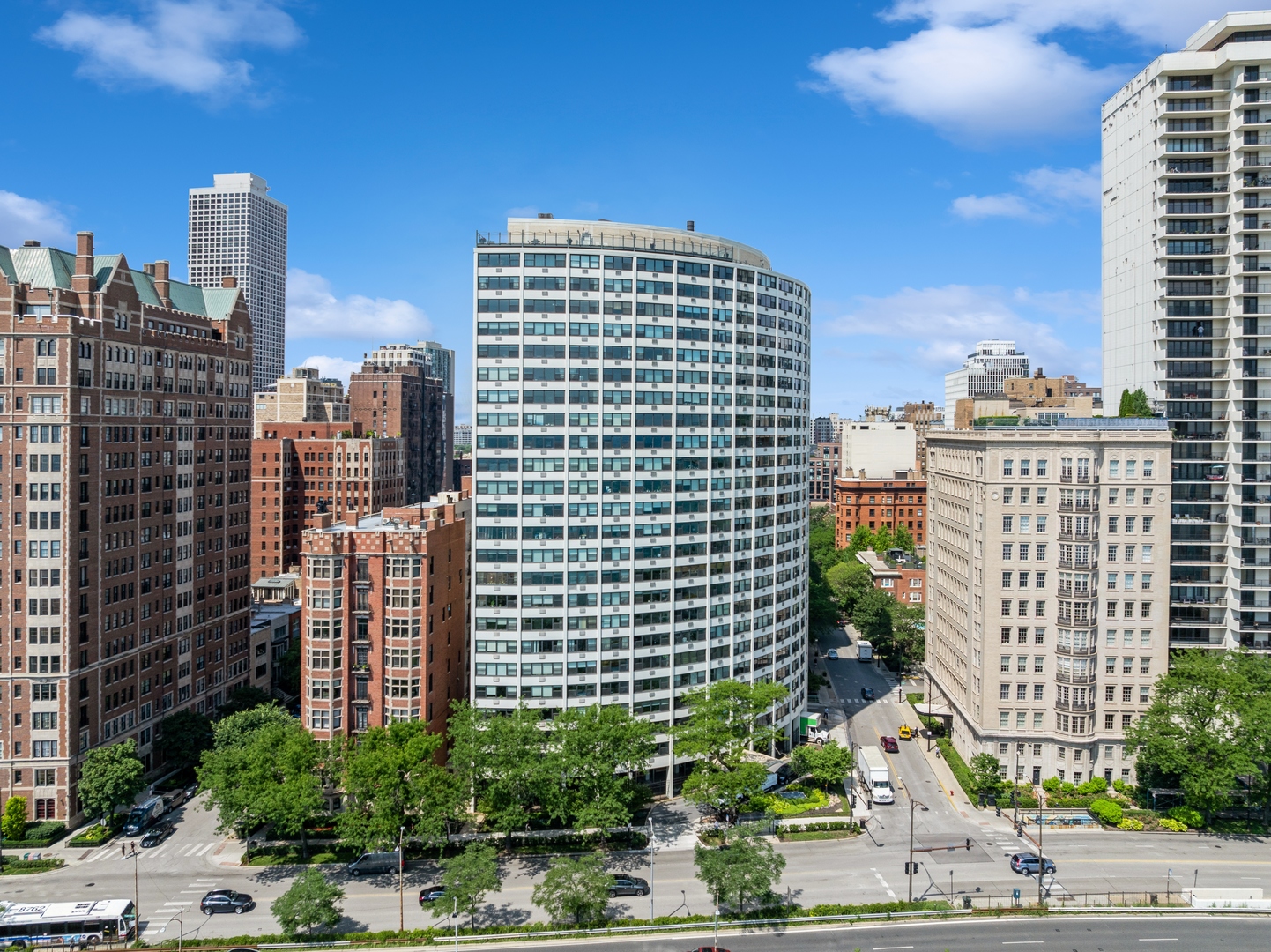 1150 N Lake Shore Drive 6GH Property Photo 1