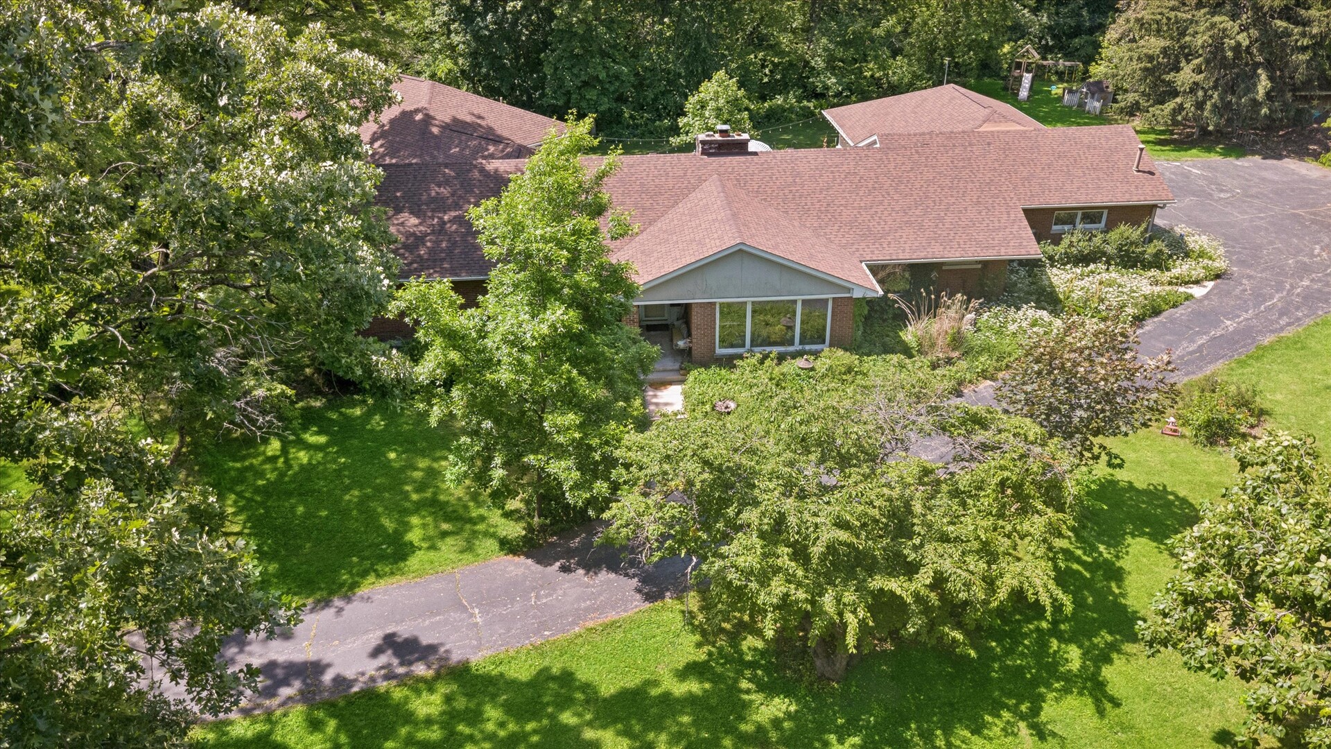 40w109 Wildwood Drive Property Photo 25
