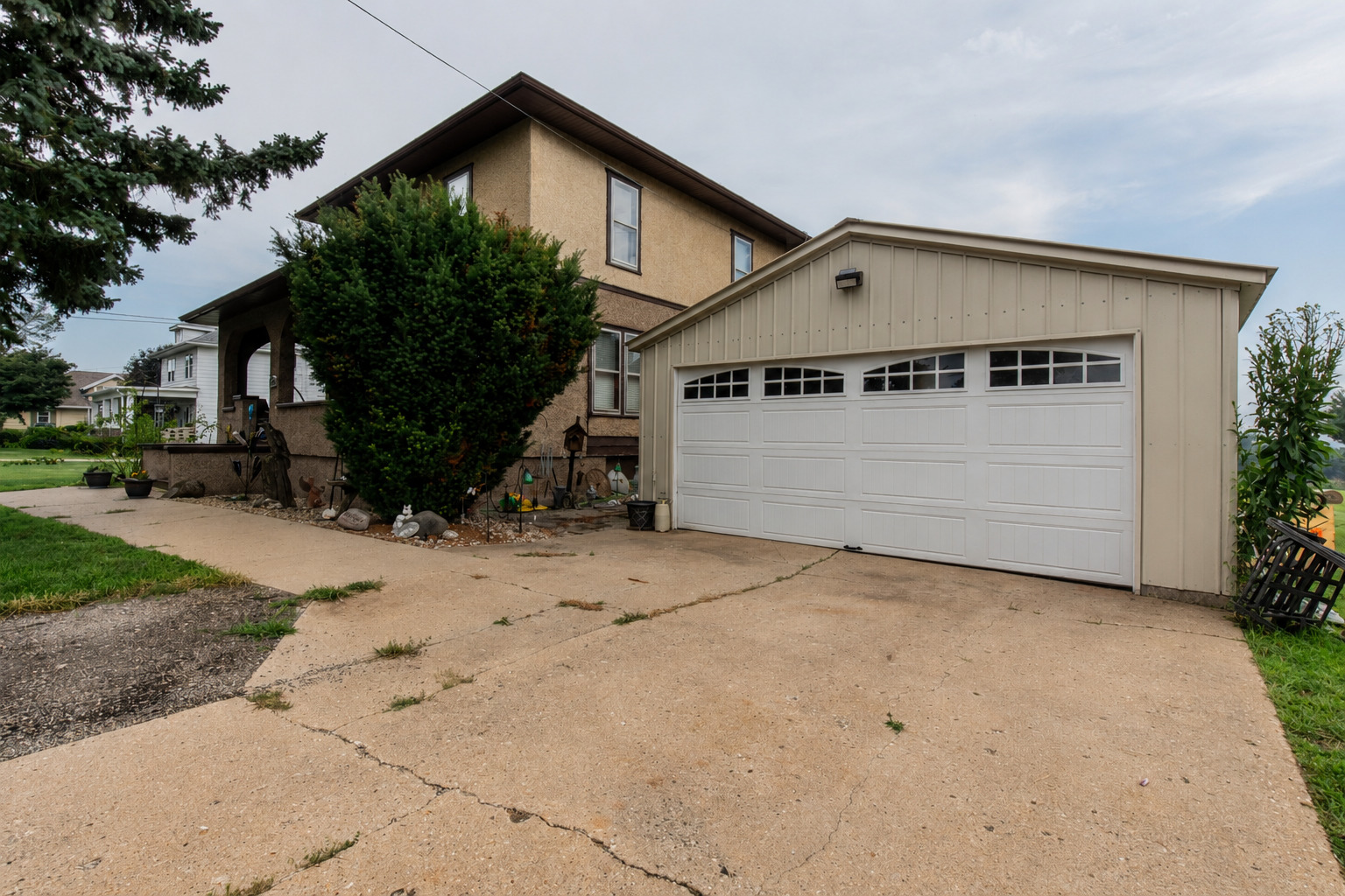 423 High Street Property Photo 3