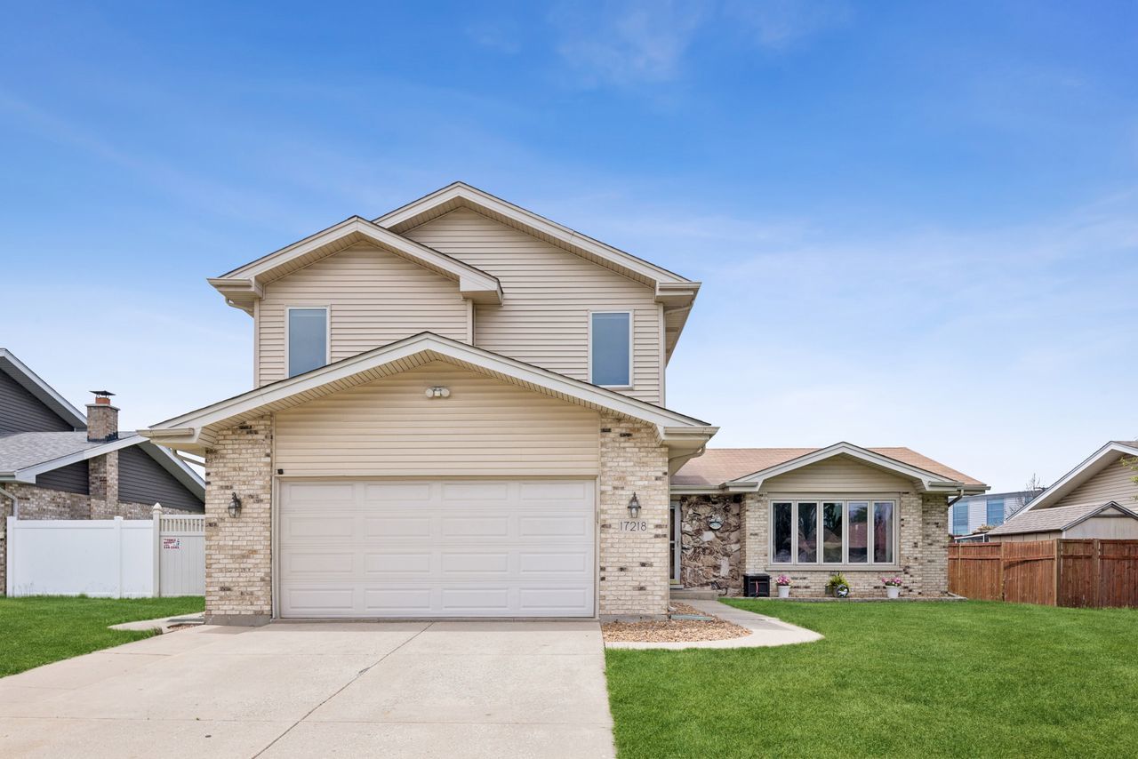 17218 Shetland Drive Property Photo 6