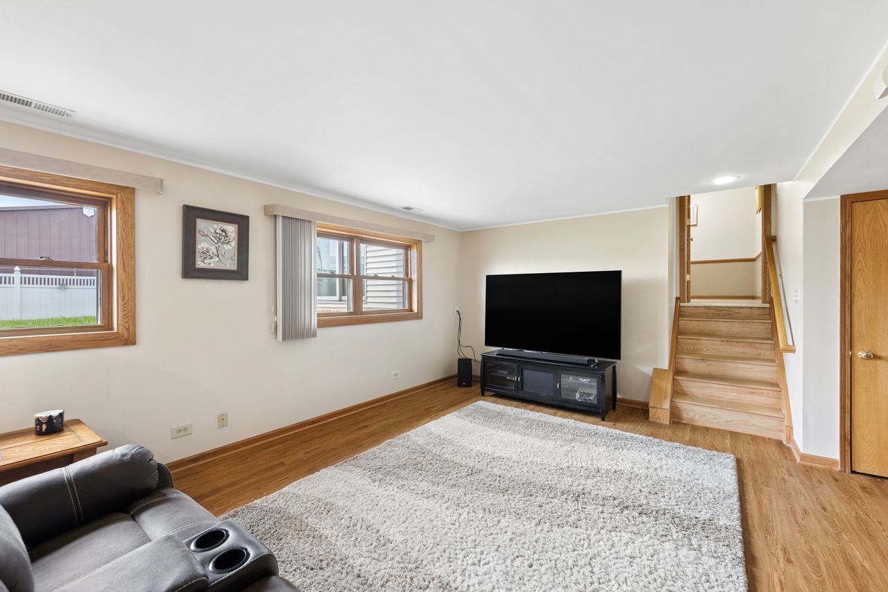 17218 Shetland Drive Property Photo 18