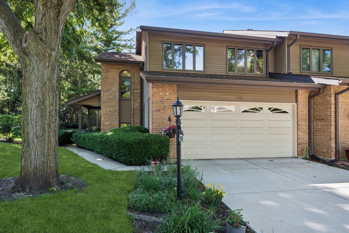 1432 Picadilly Circle