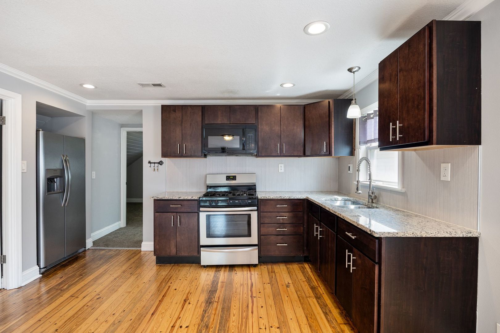 5136 W George Street Property Photo 18
