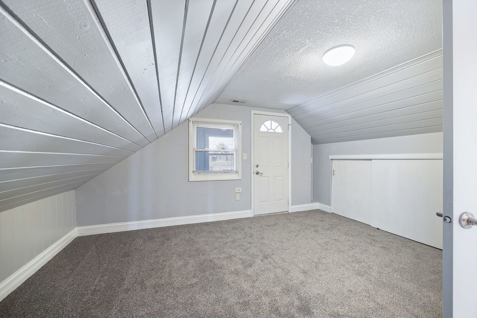 5136 W George Street Property Photo 22