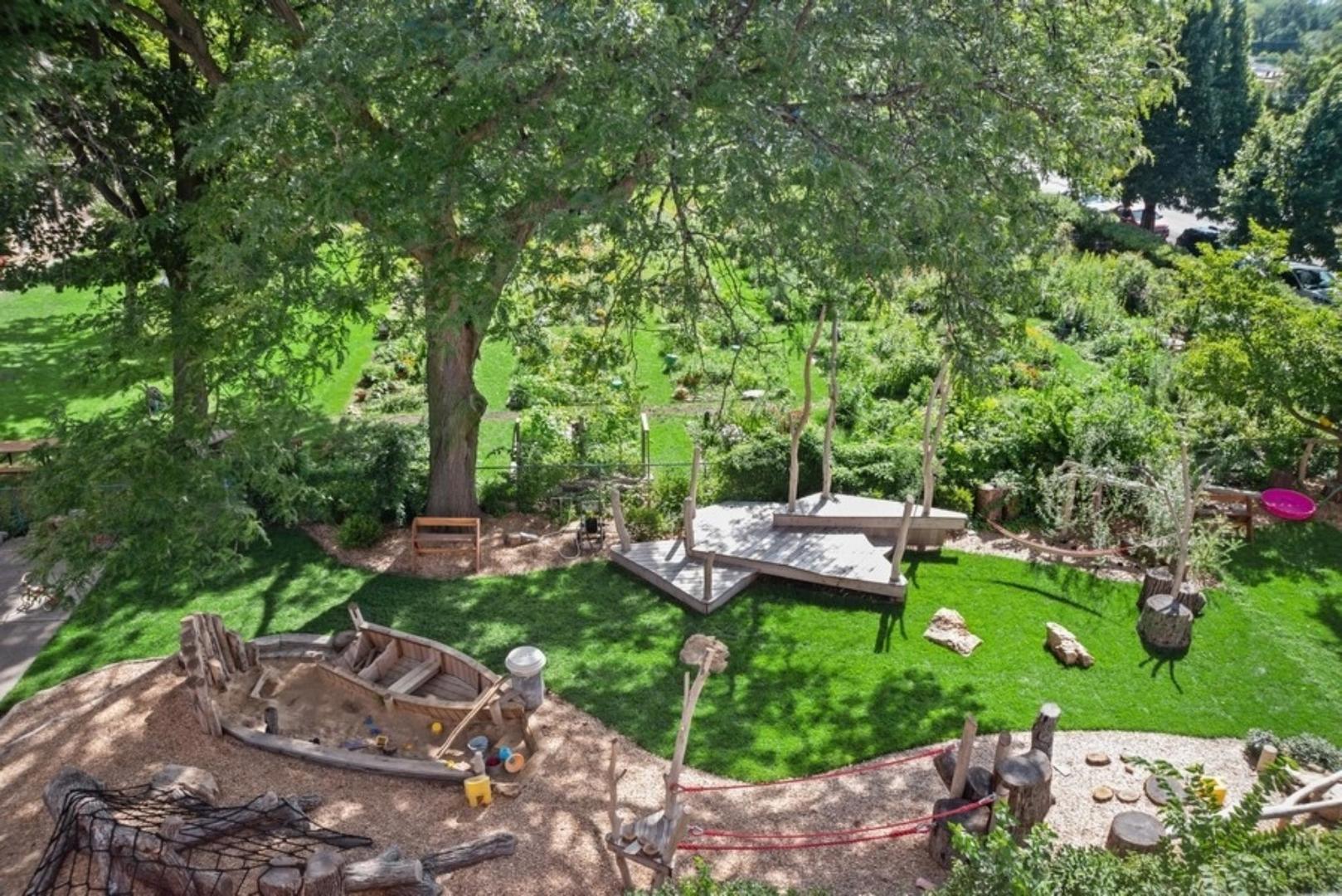 12664813 Property Photo 38