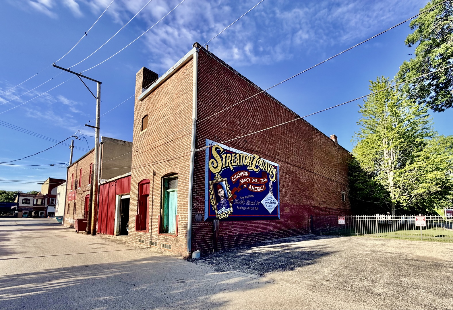 120 S Monroe Street Property Photo 2