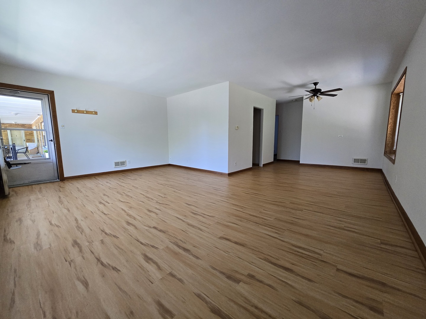 1301 N Harlem Avenue 10 Property Photo 3