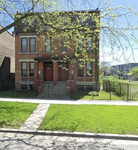 4321 S Ellis Avenue 2 Property Photo 1