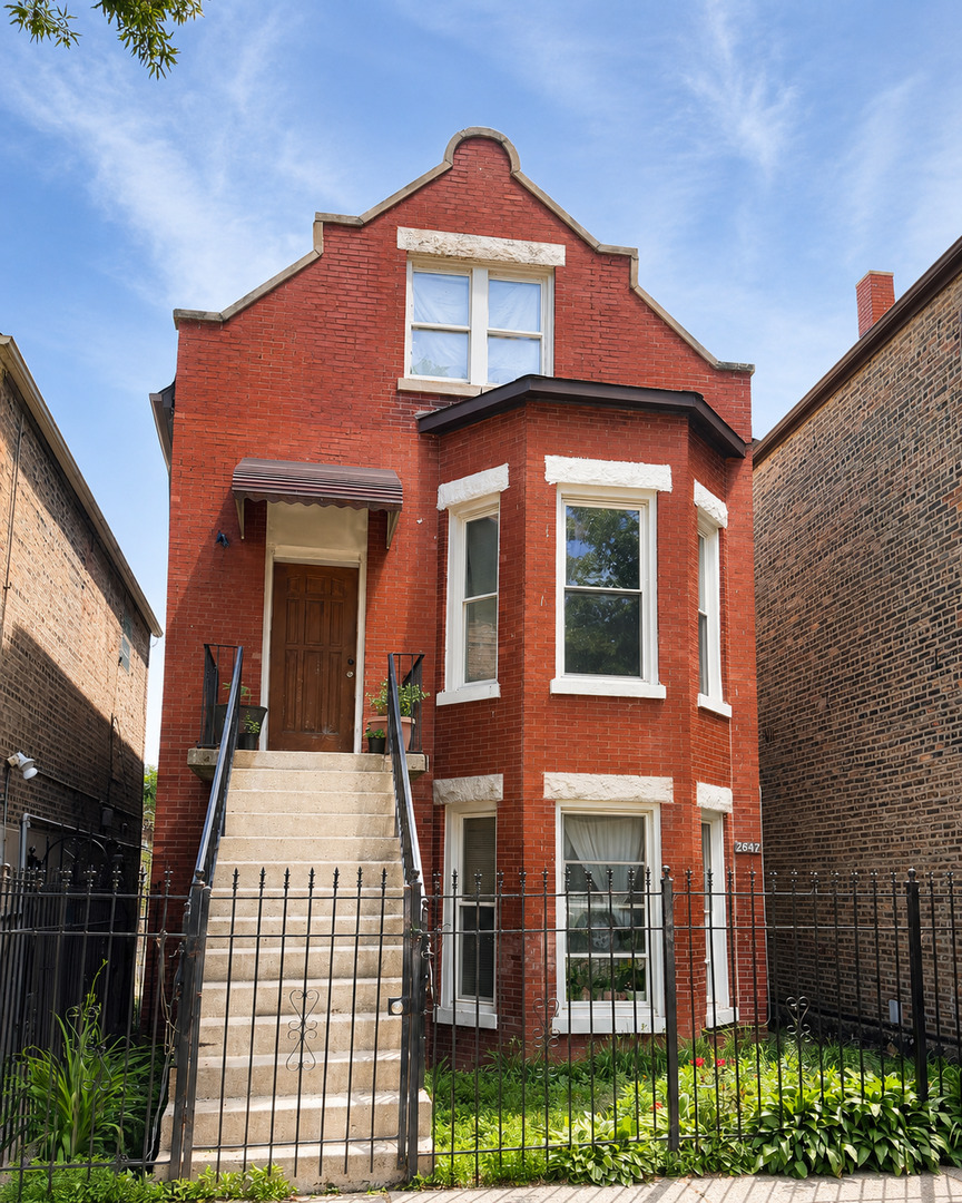 2647 S Trumbull Avenue Property Photo 1