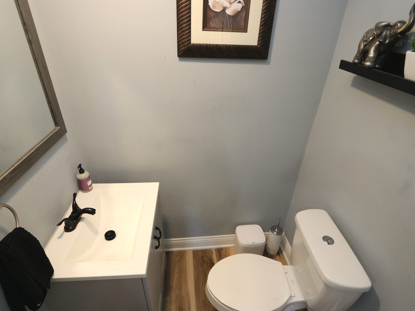 10134 S Bensley Avenue Property Photo 7