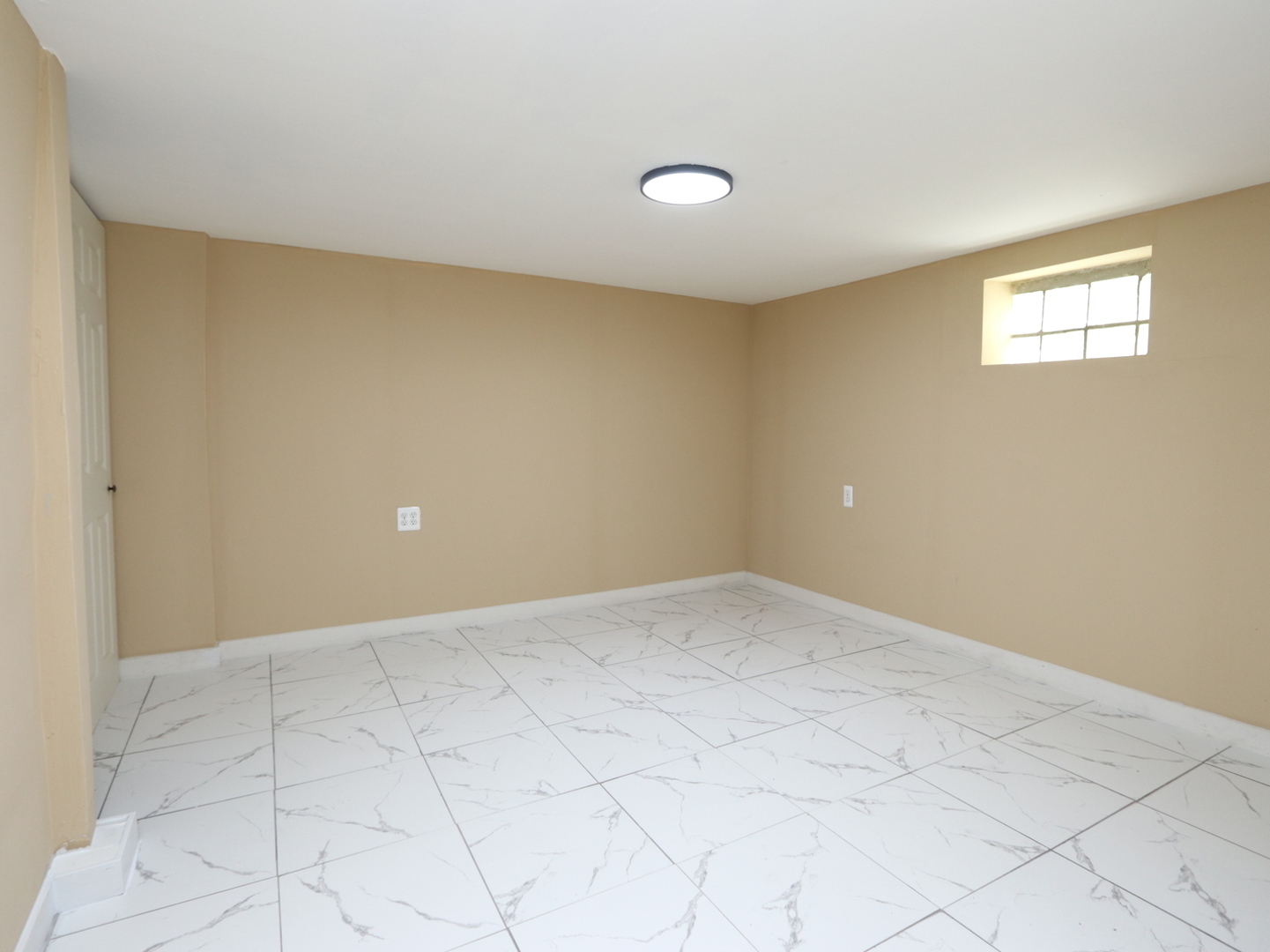 10134 S Bensley Avenue Property Photo 15