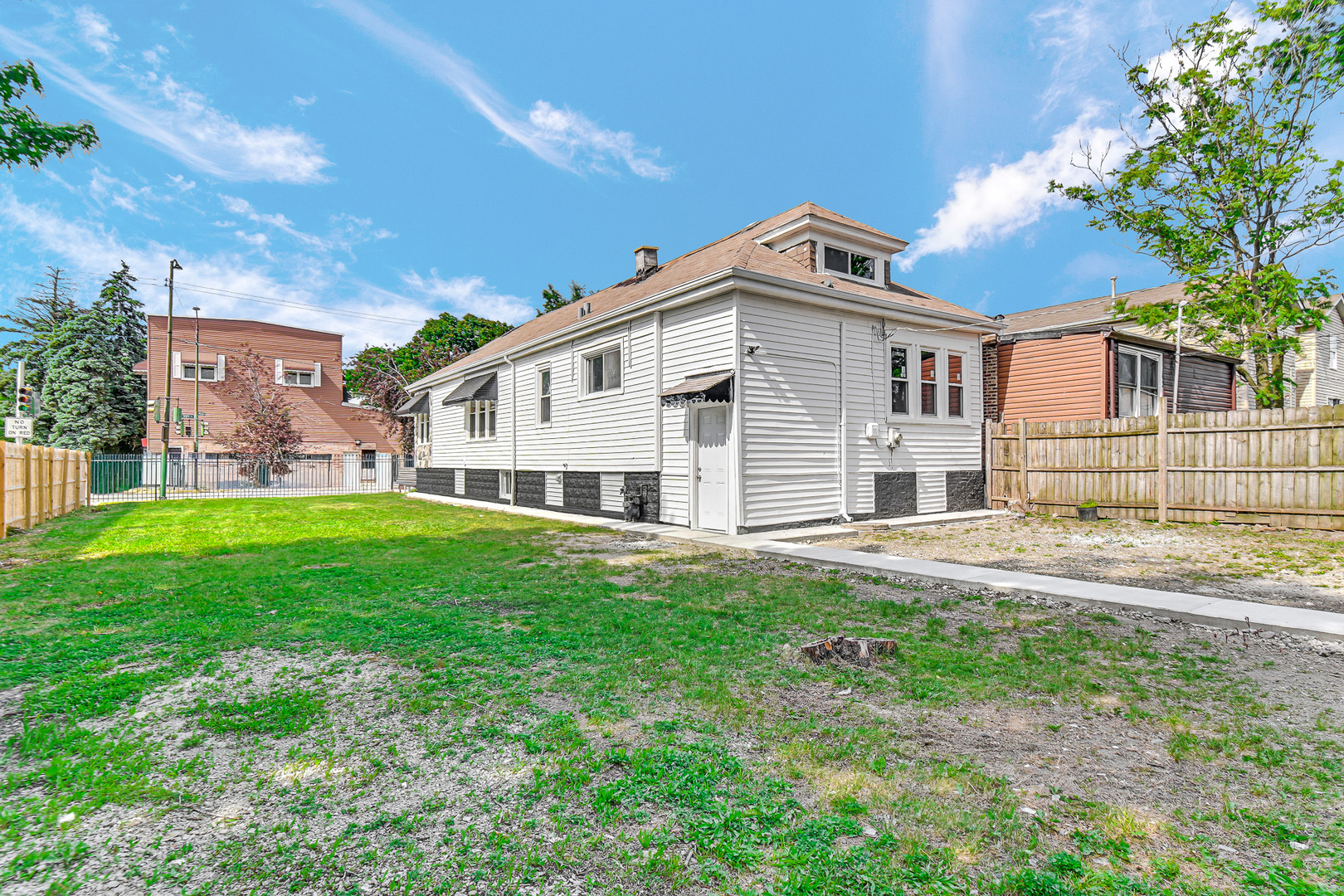 1205 E 93rd Street Property Photo 23