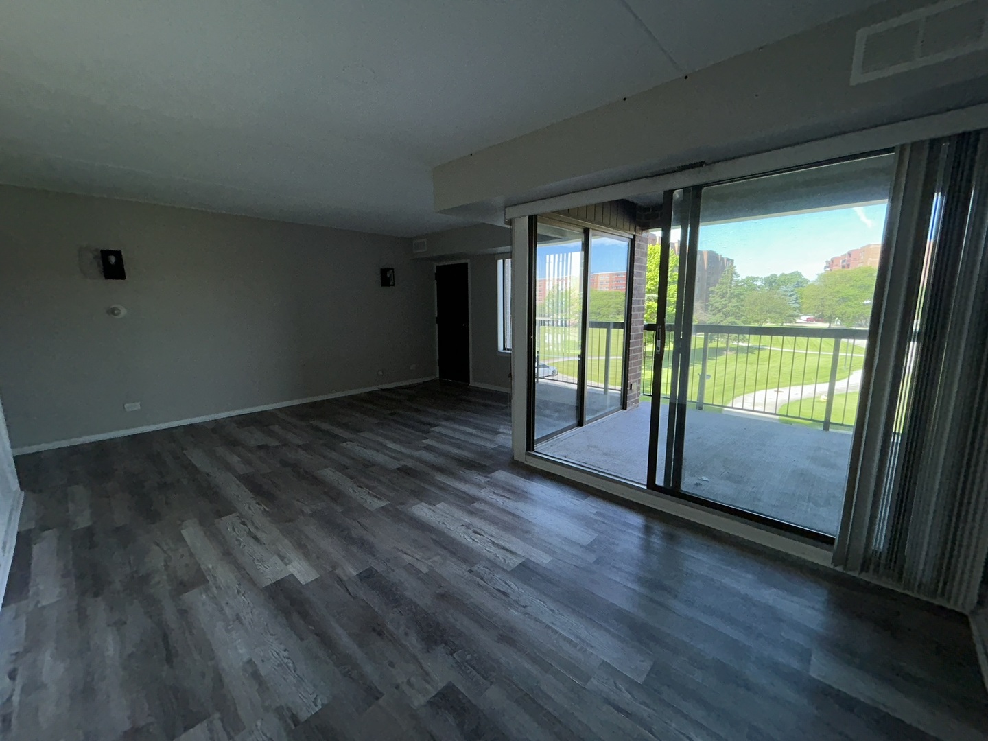 500 Park Avenue 338 Property Photo 16