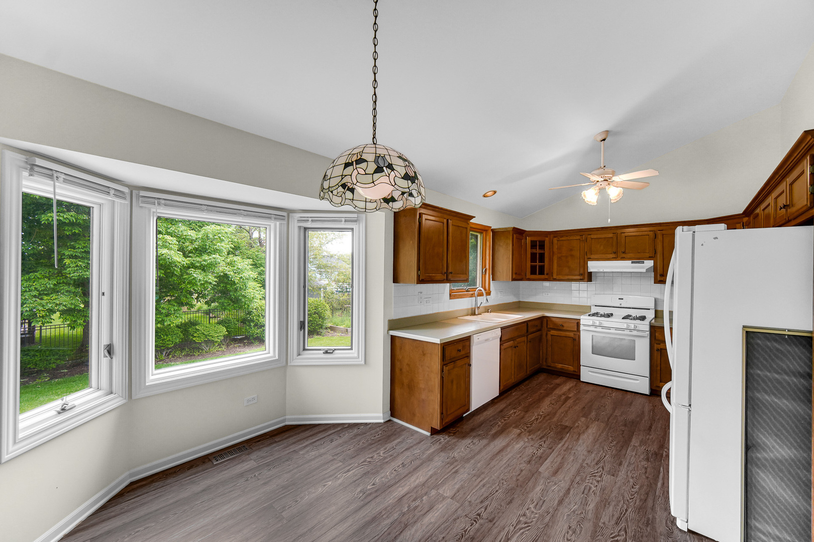 21147 Hunter Woods Drive Property Photo 3
