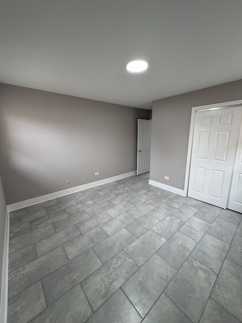 1407 Roosevelt Road B Property Photo 7