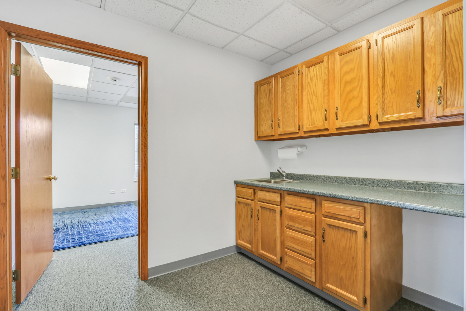 5455 Grand Avenue 301 Property Photo 10
