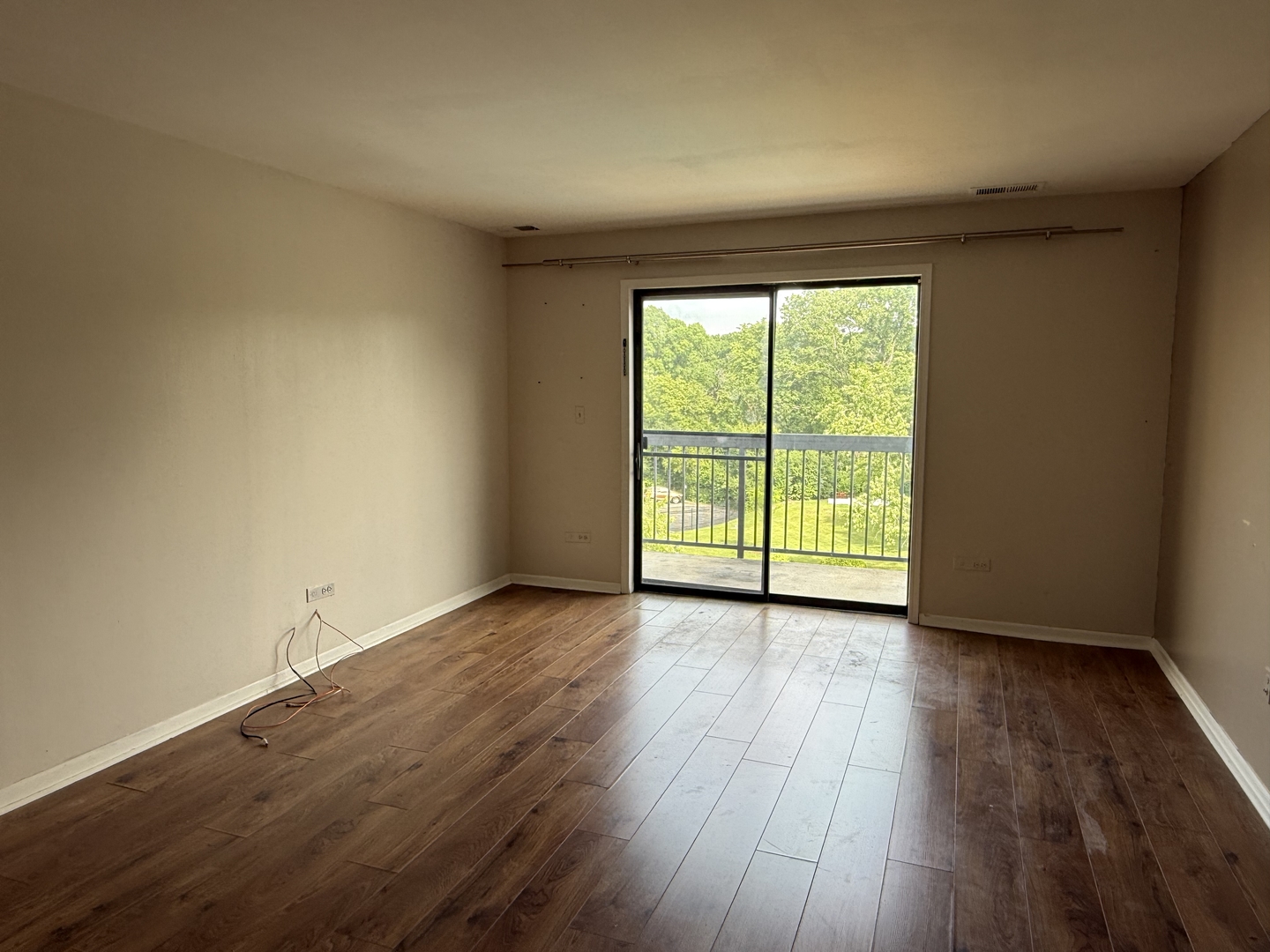 6700 S Brainard Avenue 411 Property Photo 7