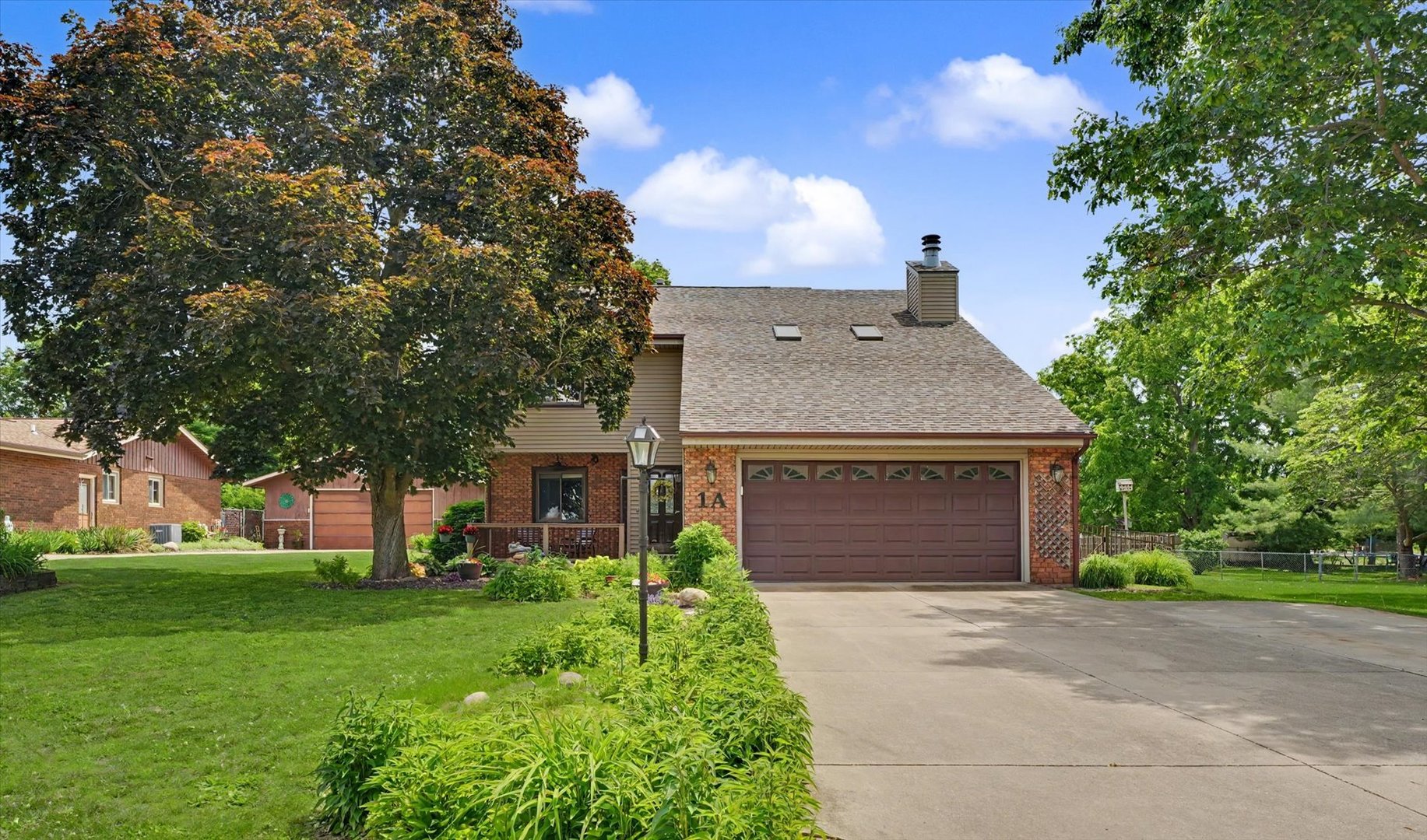 1 James Court Property Photo 1