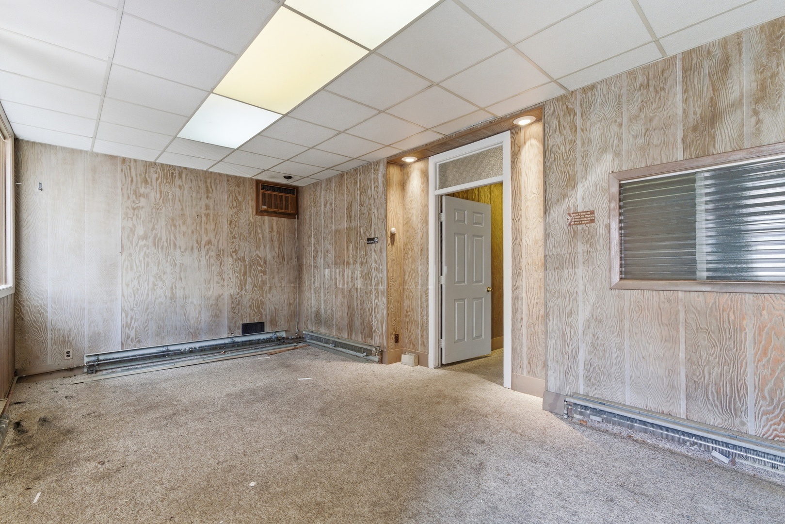 2643 W 51st Street Property Photo 9