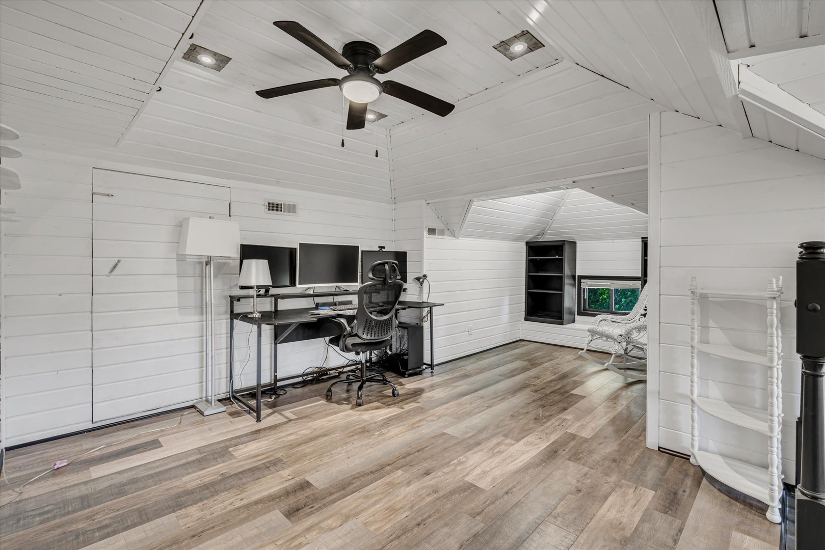 14910 Osco Road Property Photo 46