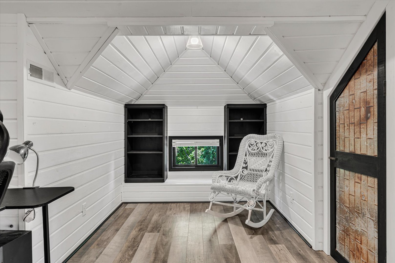 14910 Osco Road Property Photo 47