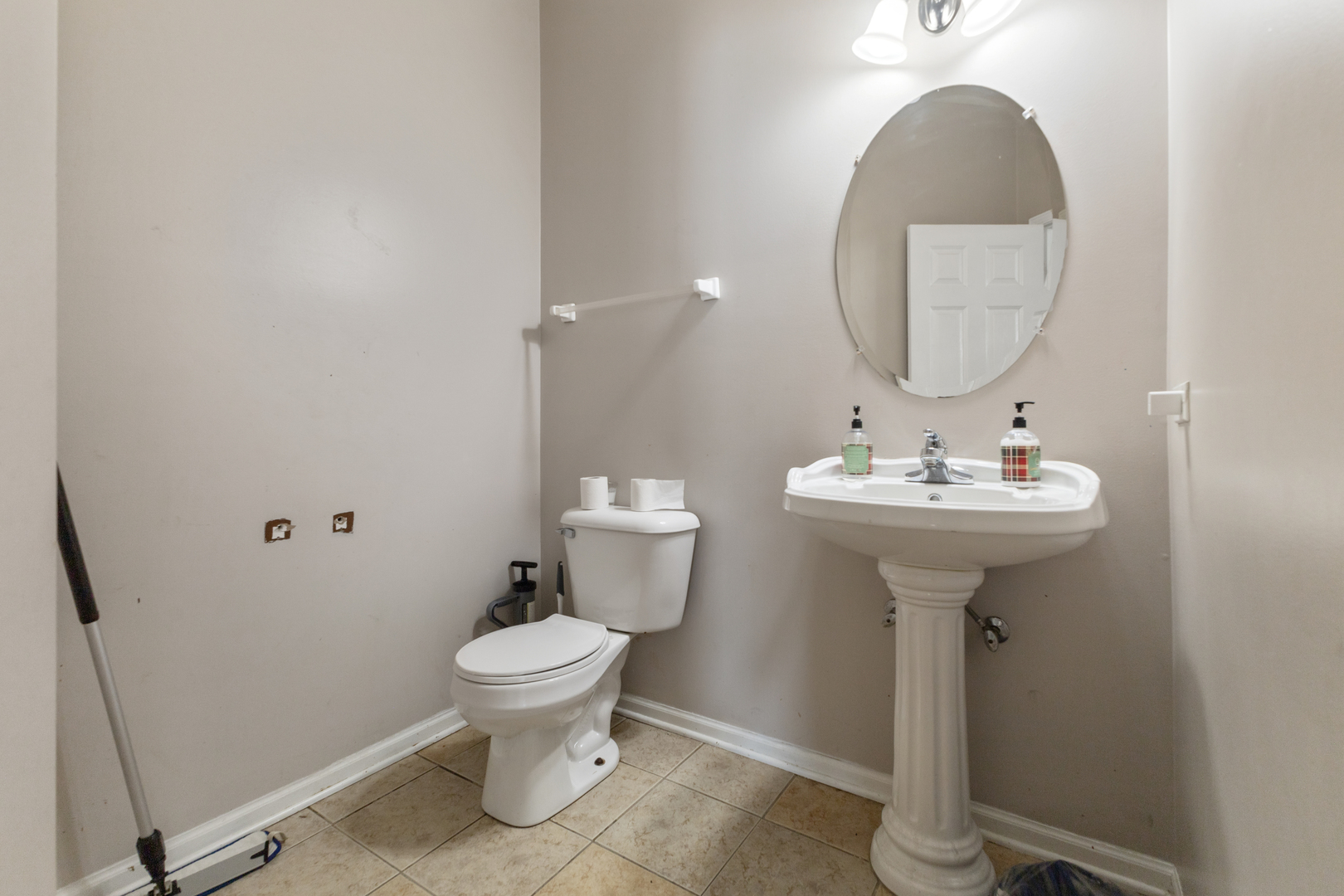 2800 Adobe Drive Property Photo 16