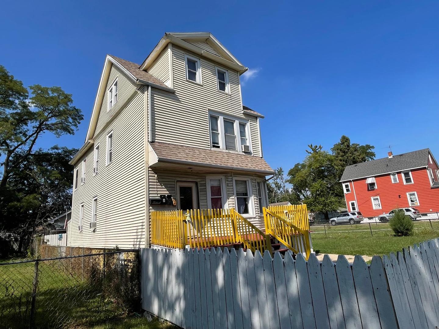 15736 Lathrop Avenue Property Photo 2