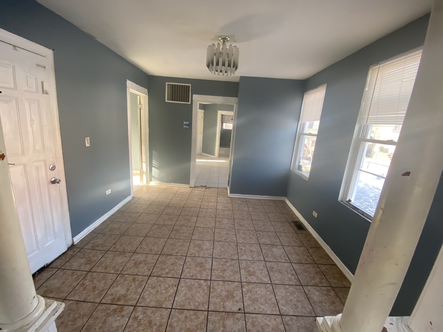 15736 Lathrop Avenue Property Photo 4