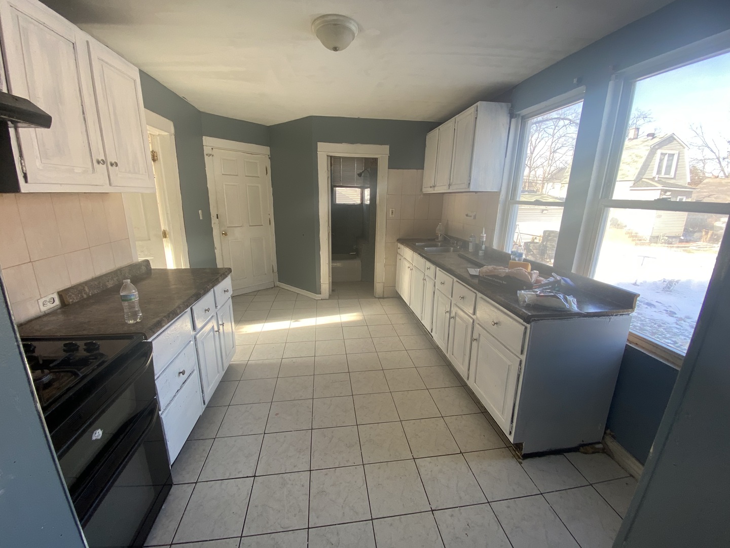 15736 Lathrop Avenue Property Photo 6