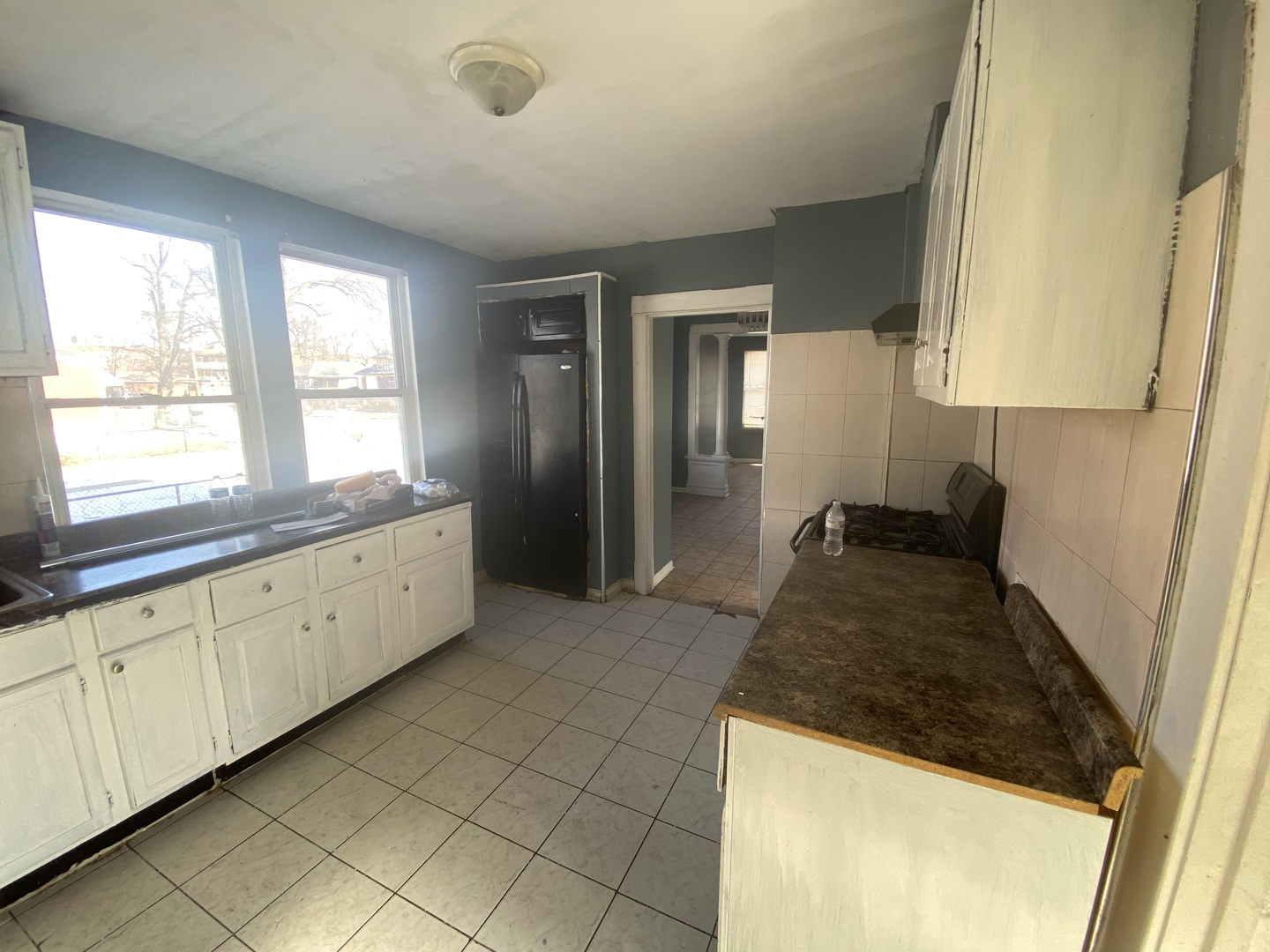 15736 Lathrop Avenue Property Photo 7
