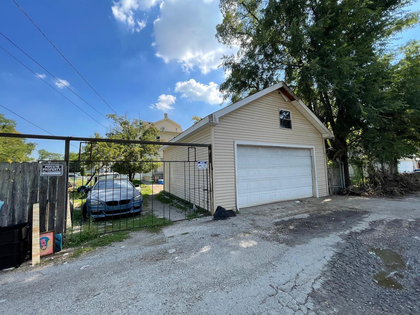 15736 Lathrop Avenue Property Photo 28