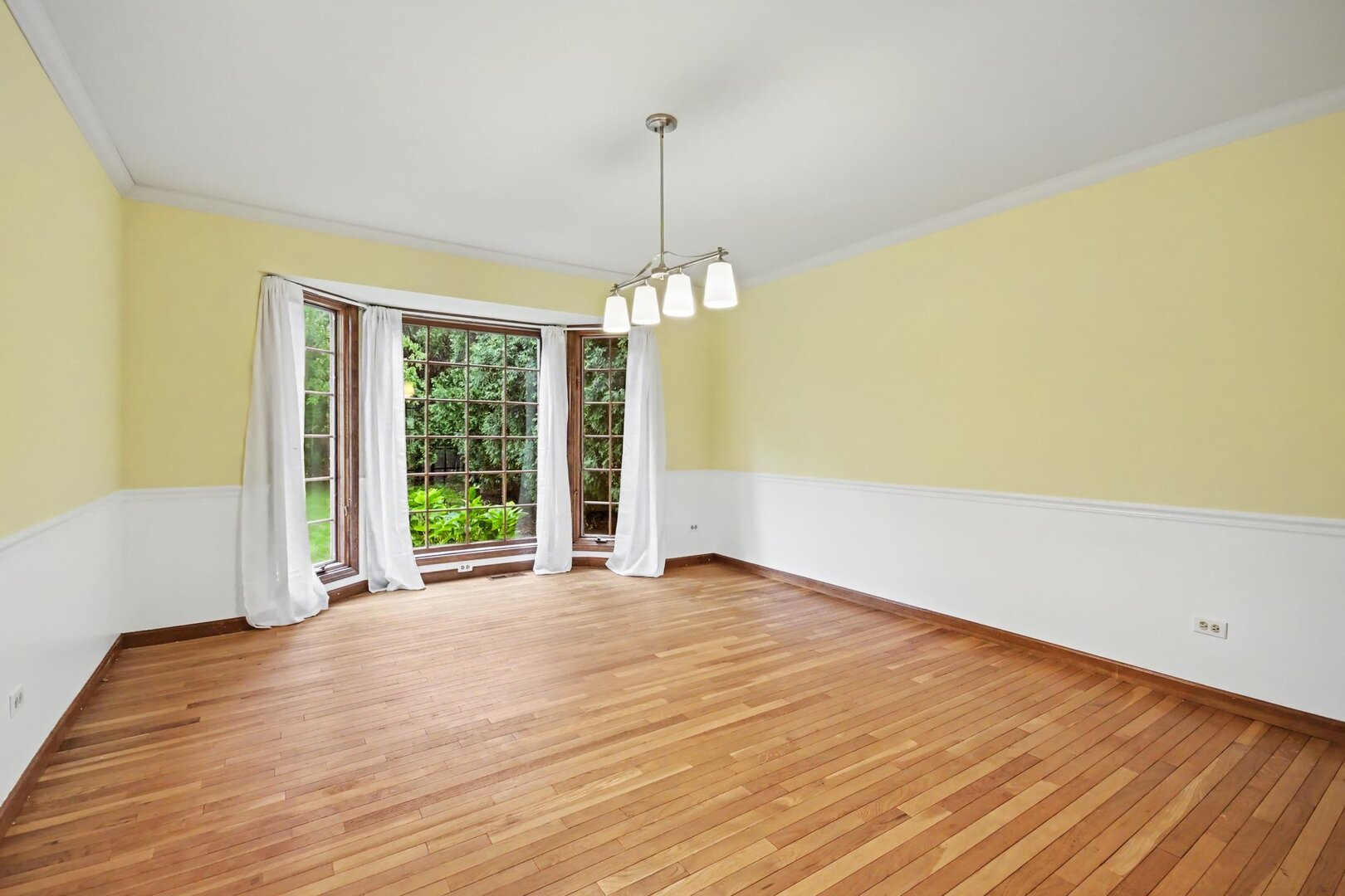 7221 Webster Street Property Photo 15