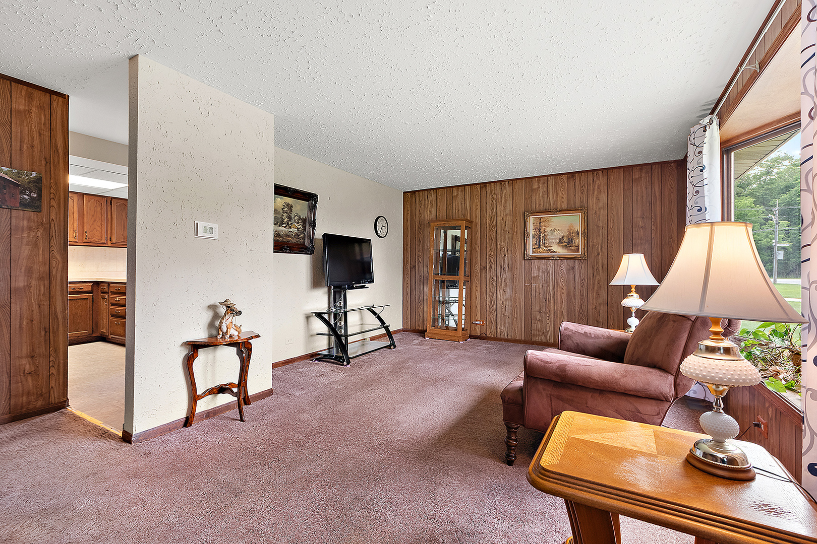 5547 Fairway Drive Property Photo 7