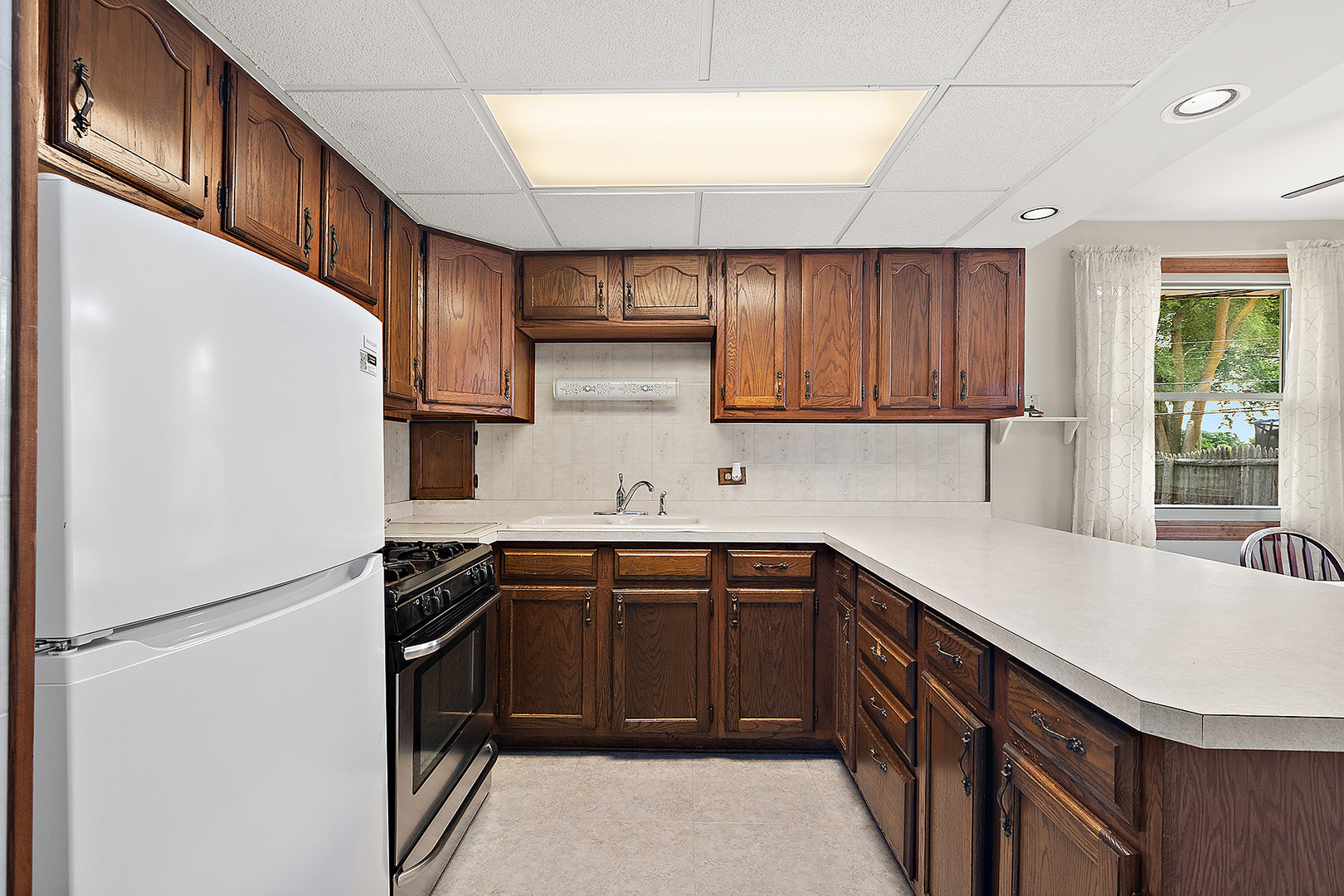 5547 Fairway Drive Property Photo 10