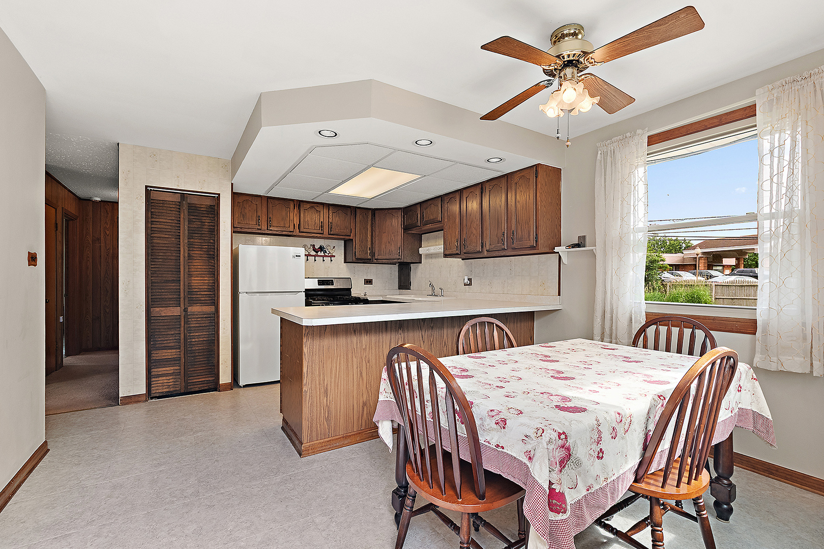 5547 Fairway Drive Property Photo 12