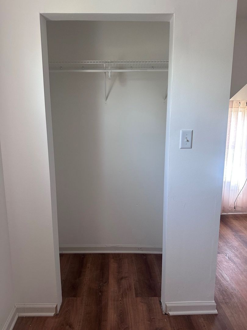 526 E 154th Place Property Photo 21