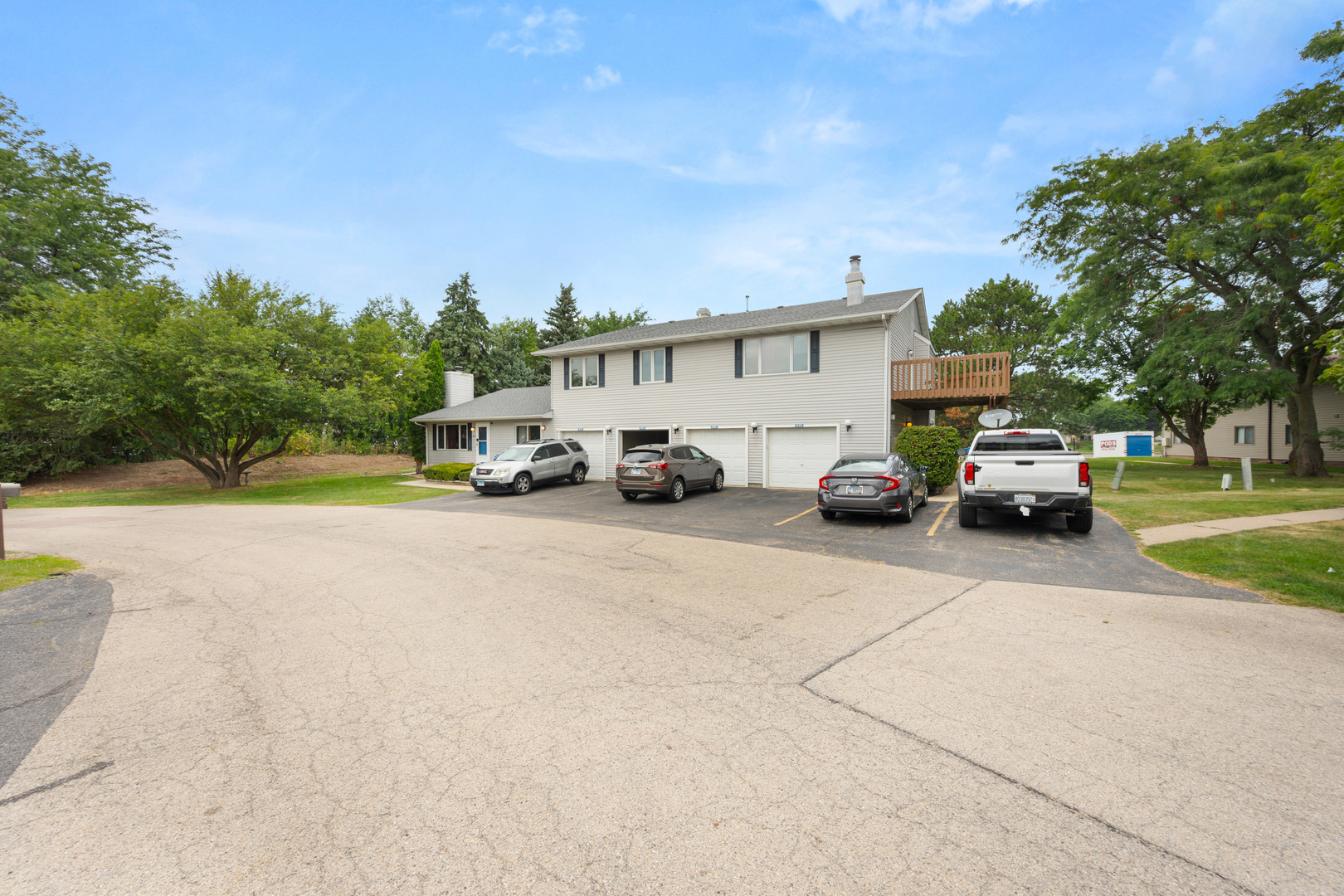 1833 Kerrybrook Court Property Photo 4